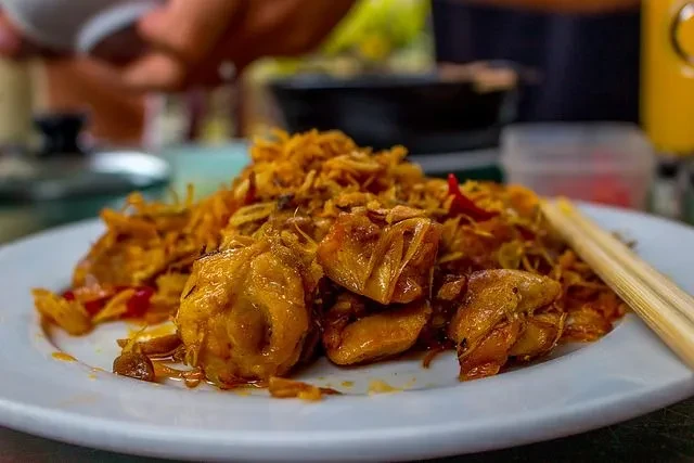 Bosen dengan Kuliner Viral? Coba deh 5 Makan Ini di Bandung yang Maknyusnya Nggak Main-main!