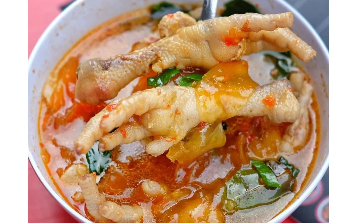 Resep Seblak Bakso Ayam: Si Pedas Manis yang Menggoyang Lidah!