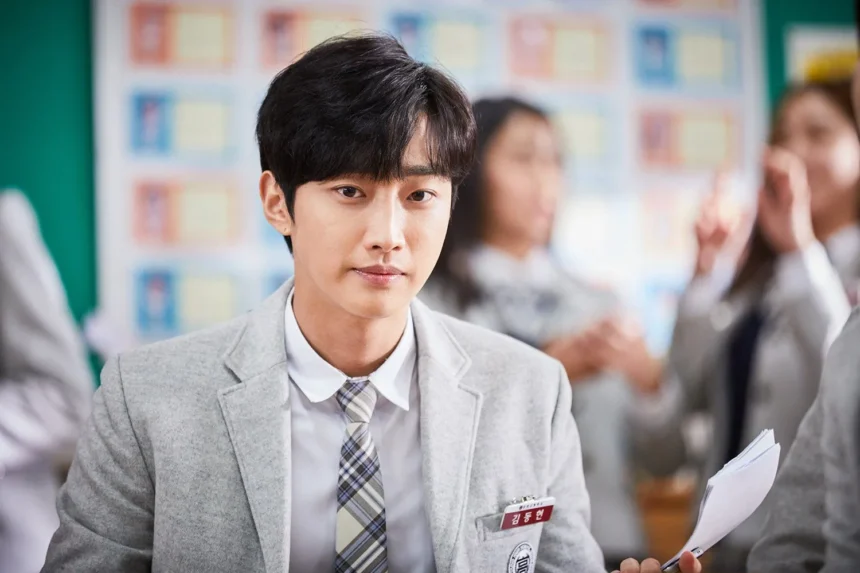 Sinopsis The Dude in Me: Gangster Kejam Tiba-tiba Jadi Siswa Culun, Kok Bisa?