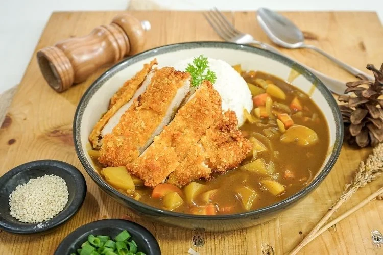 Resep Chicken Katsu Curry: Perpaduan Renyah dan Gurih yang Memanjakan Lidah (Ilustrasi)