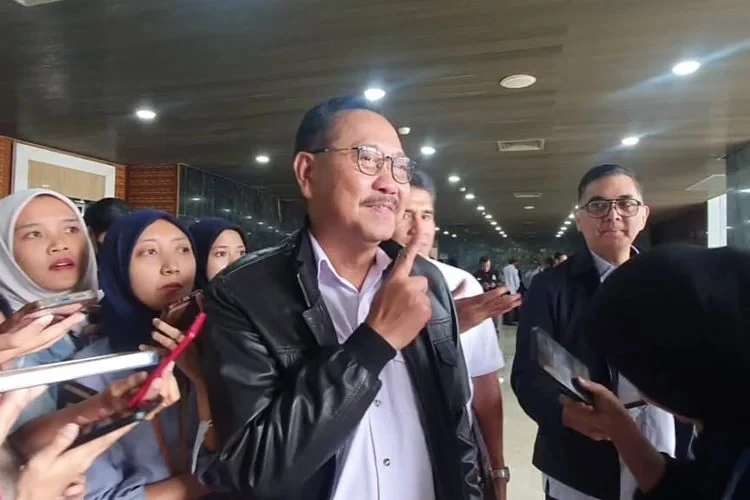 Sorotan Mundurnya Kepala Otorita IKN dengan Implikasi dan Tanggapannya