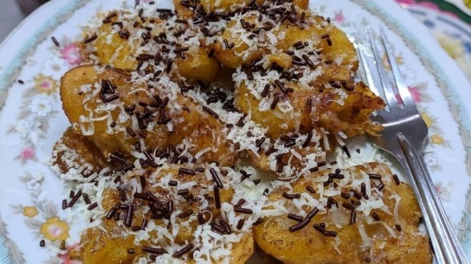 Pisang Goreng Keju: Perpaduan Manisnya Pisang dan Gurihnya Keju yang Menggugah Selera (Ilustrasi)