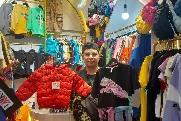 Kunci Sukses Memulai Usaha dari Hendrik, Owner Kids Clothing Grow Up!