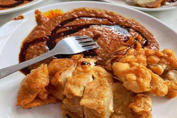 5 Tempat Makan Batagor Terbaik di Bandung yang Harus Anda Coba (Ilustrasi)