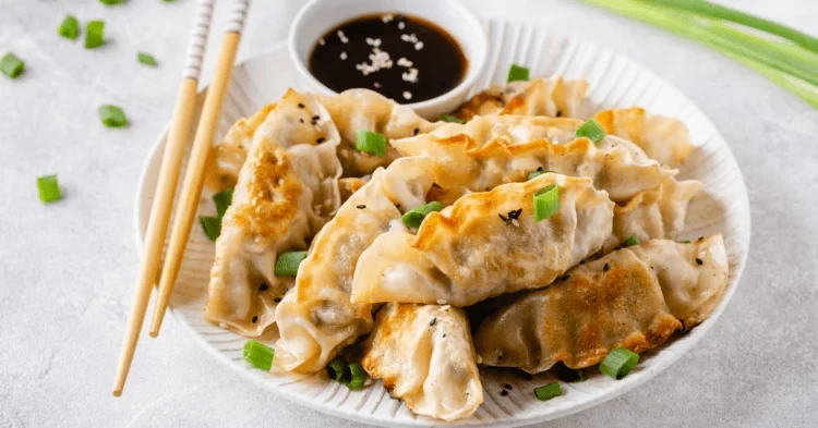 Yuk, Coba Resep Dimsum Gyoza Udang dari Awal Hingga Akhir, Mudah dan Lezat!