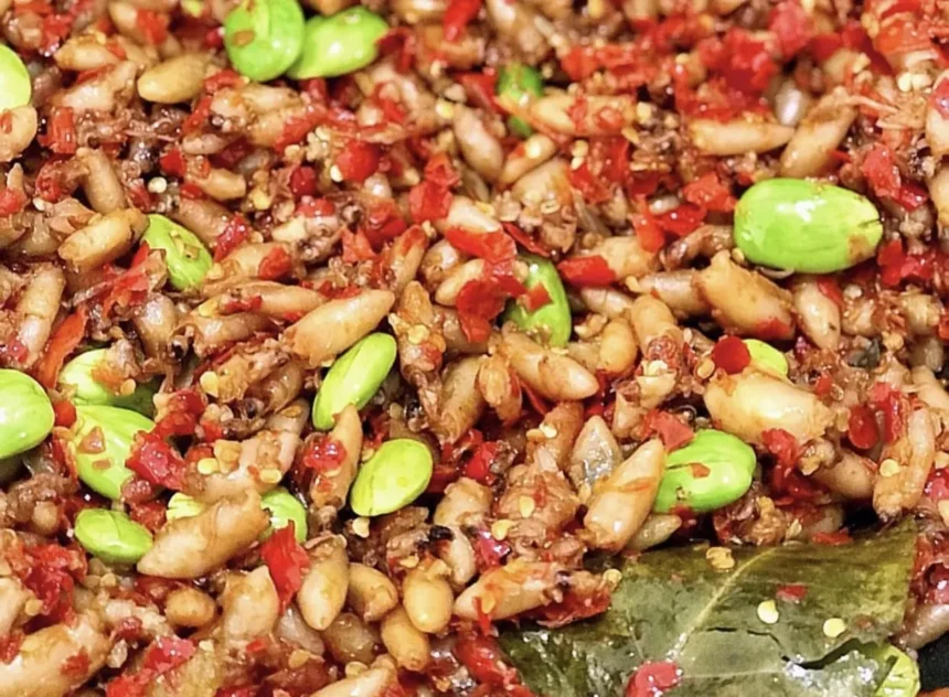 Resep Sambal Baby Cumi, Pedasnya Bikin Nagih!
