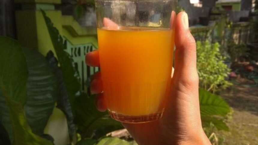 Nikmati Manfaat Sehat dengan 2 Resep Minuman Hangat Tradisional (Ilustrasi)