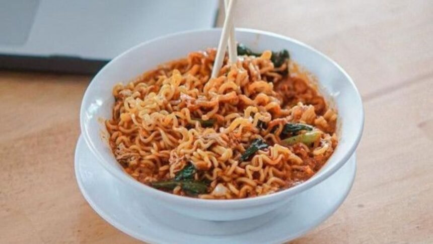 Dari Lhokseumawe ke Lidah Anda: Mi Bangladesh ala Indomie yang Bikin Ketagihan! (Ilustrasi)