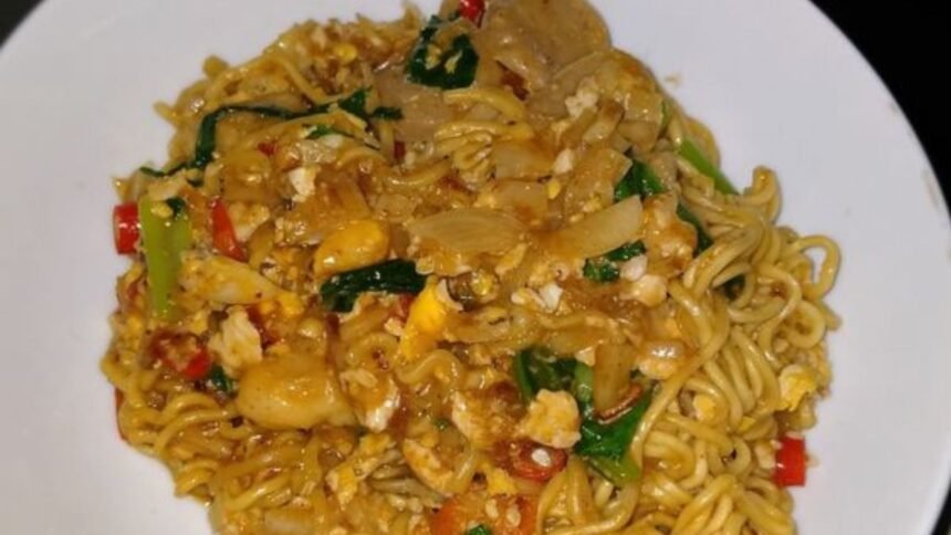Mie Nyemek Khas Yogyakarta: Resep Gurih dengan Kuah Mengental! (Ilustrasi)