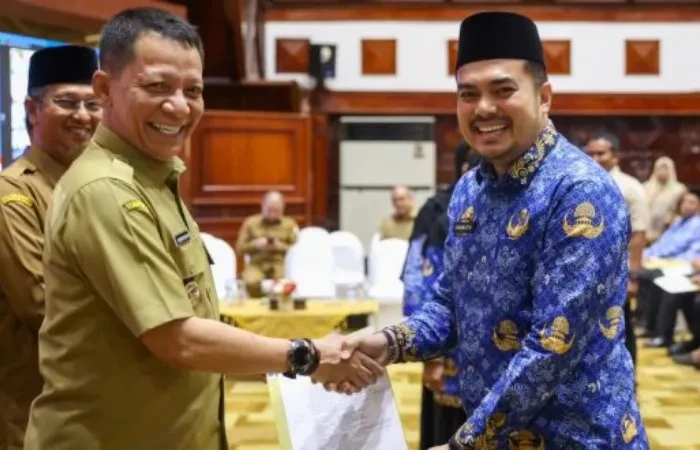 Kebijakan Terkini untuk Guru Non-ASN: Apa yang Baru dalam PERSESJEN No. 16 Tahun 2023?