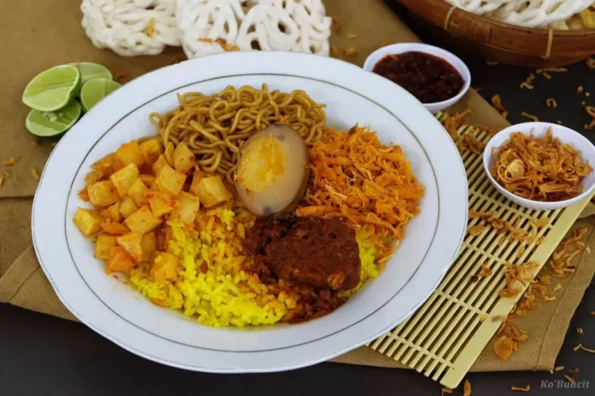 Rahasia Nasi Kuning Manado Enak dan Gurih, Yuk Contek Resepnya di Sini!!