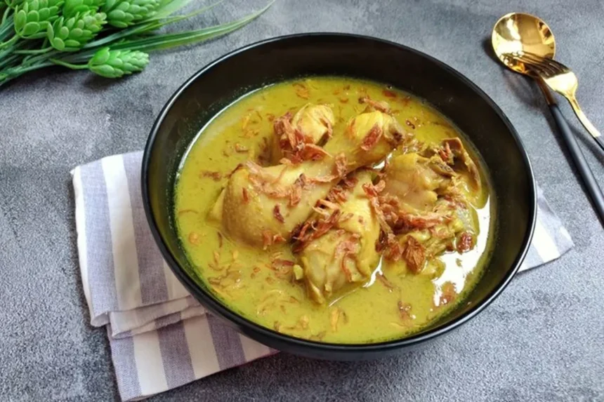 Resep Bumbu Opor Ayam: Rahasia Kuah Kental yang Menggugah Selera untuk Idul Adha