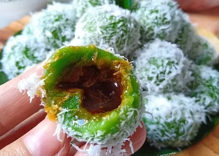 Pecinta Camilan Merapat! Inilah Resep Klepon Enak dan Empuk, Bikin Lumer di Dalam!