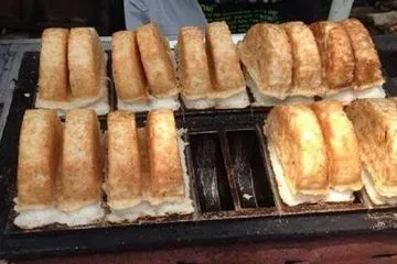 Mengulik Kelezatan Nostalgia: Resep Kue Pancong Jaman Dulu yang Tetap Menggoda