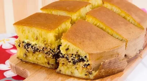 Resep Martabak Manis: Nikmati Kenikmatan Lezat yang Manis di Setiap Gigitan (Ilustrasi)