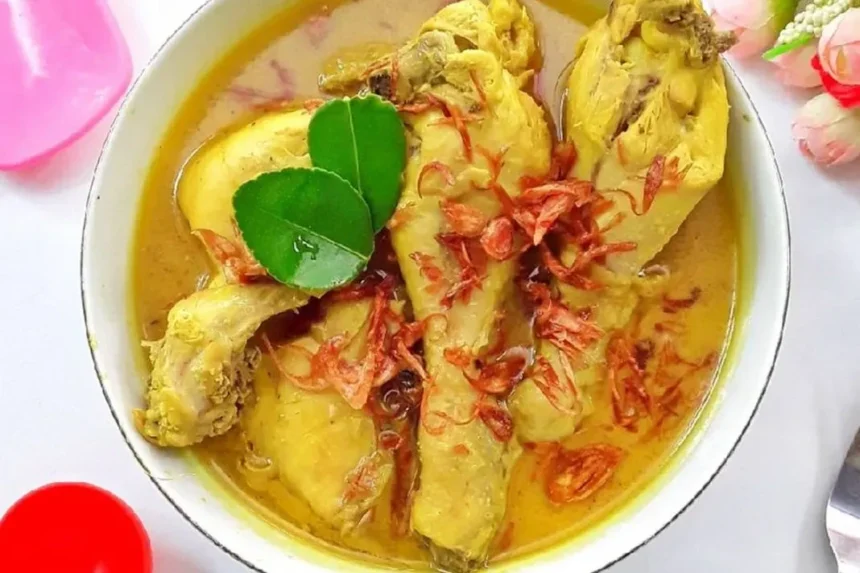 Resep Opor Ayam Lebaran: Hidangan Khas yang Wajib Ada di Meja Anda!