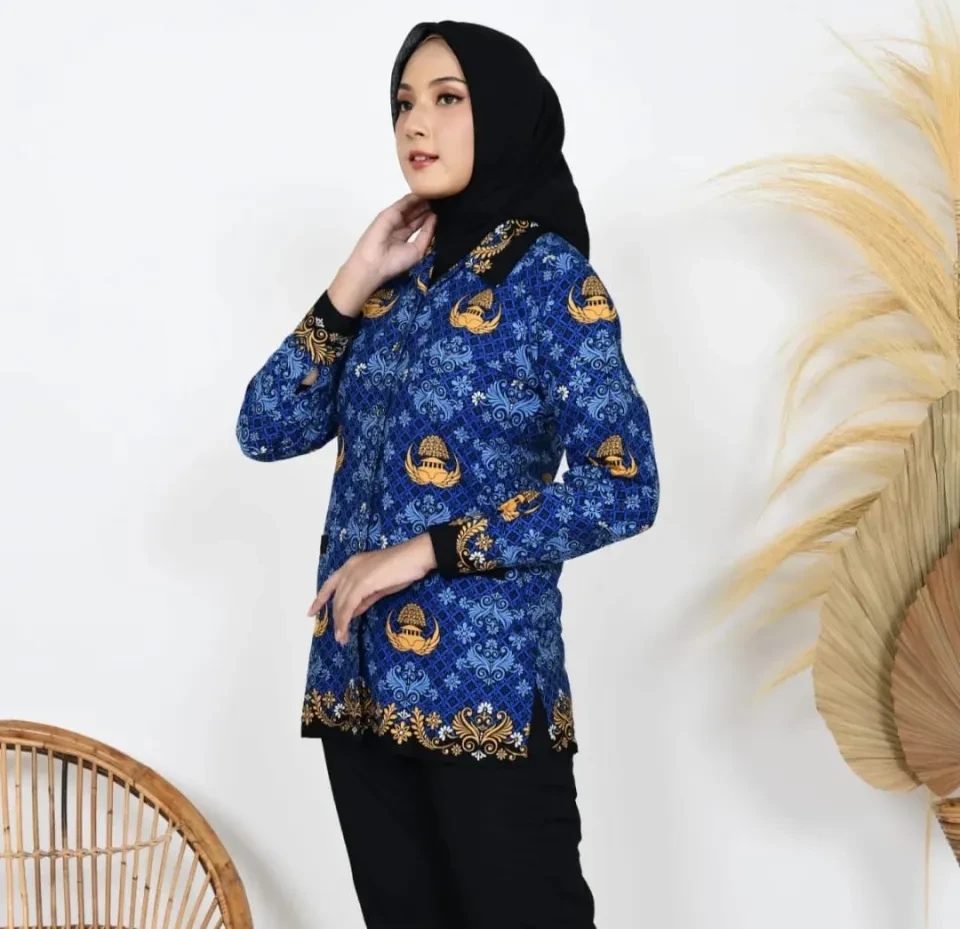 Bukan Hanya Pegawai Negeri Sipil! Mengungkap Siapa yang Berhak Memakai Seragam KORPRI