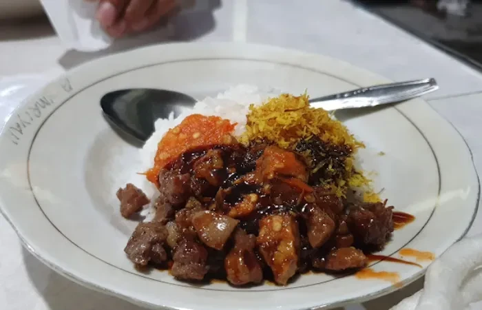 Kuliner Legendaris Nasi Batuar Cak Kap di Sudoarjo