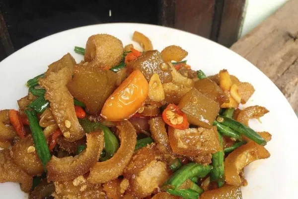 5 Macam Resep Masakan Kulit Sapi yang Bikin Lidahmu Bergoyang