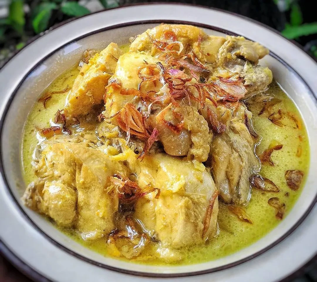 2 Resep Ayam Ungkep Jaman Nenek Dulu
