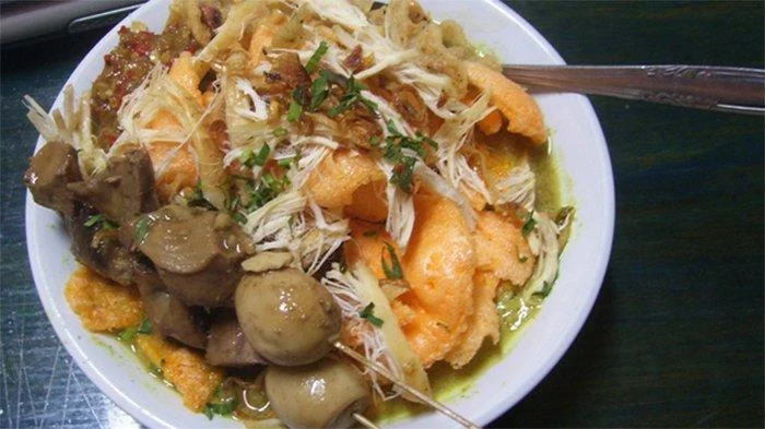 Bubur Ayam: Sarapan Favorit Sepanjang Masa dengan Ragam Topping Lezat (Ilustrasi)