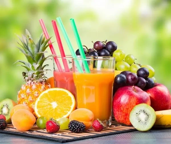 Jus Buah Segar: Campuran yang Pas untuk Siang Hari yang Terik