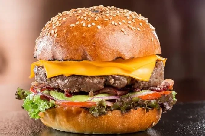 Resep Burger Daging Sapi Homemade untuk Menu Idul Adha Kekinian