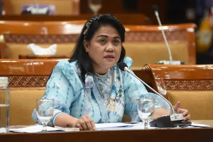 Profil Anita Jacoba Gah dan Kontroversinya: Momen Tegang di DPR Saat Menuntut Transparansi Anggaran dari Nadiem Makarim
