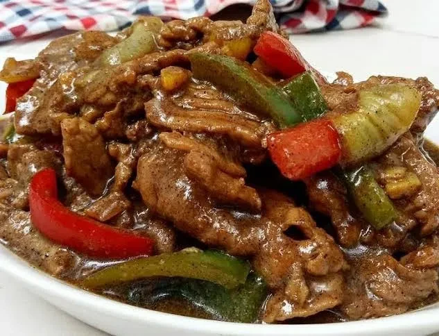Resep dan Trik Memasak Daging Sapi Lada Hitam yang Mudah dan Nendang Rasanya