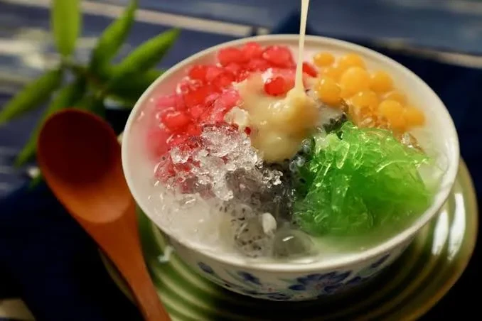 Es Campur Segar ala Warung Tepi Jalan, Cocok untuk Cuaca Panas