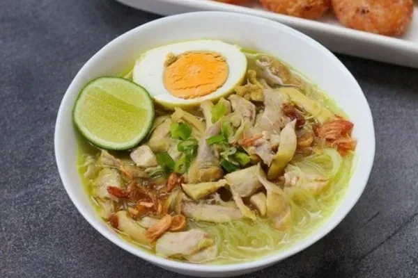 Trik Masak Soto Kudus yang Lezat Pakai Daging Sapi atau Ayam, Yuk Coba!!
