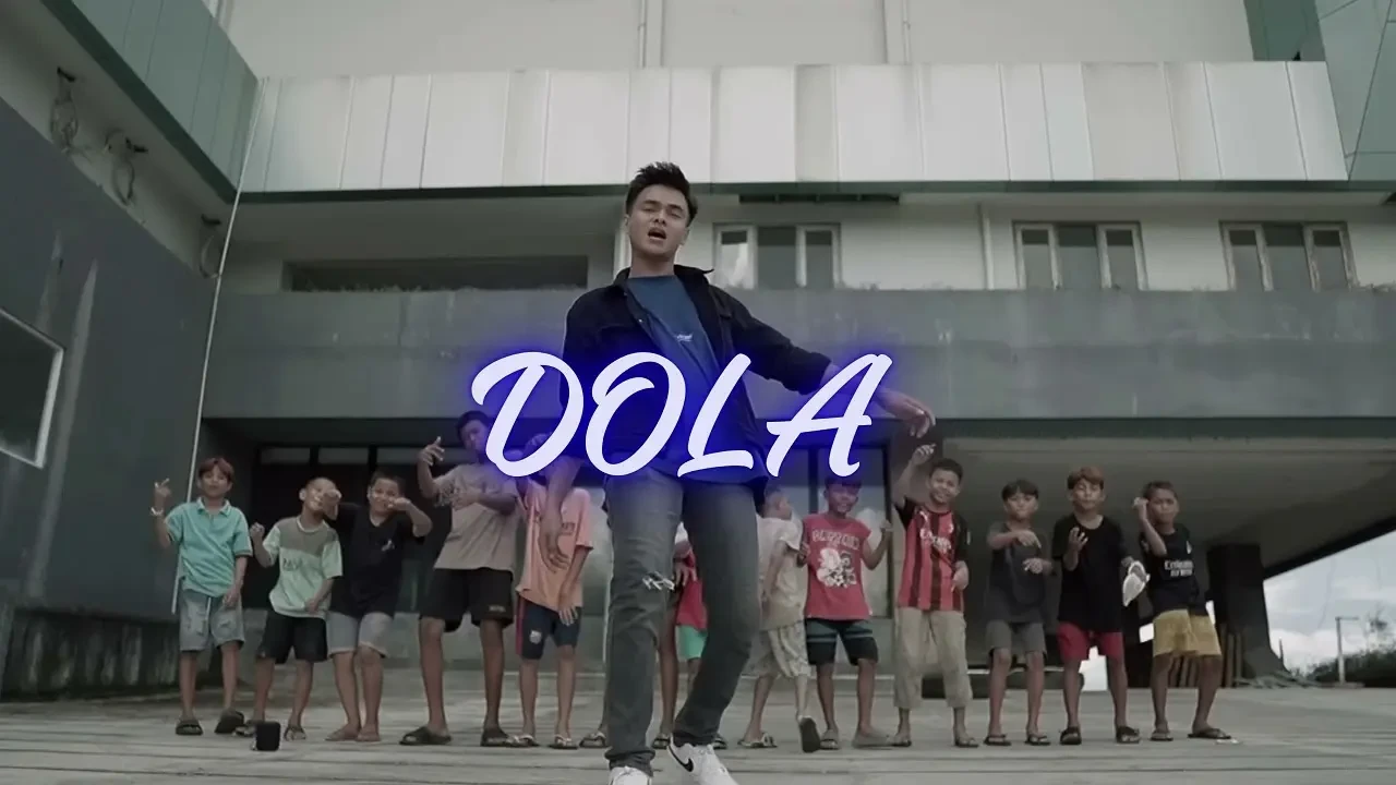 Temukan Makna Mendalam Lirik Lagu "Dola Dola" yang Penuh Arti