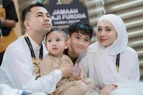 Nagita Slavina Tampil Anggun dan Mempesona Jelang Berangkat Haji, Kenakan Hijab dan Pakaian Serba Putih
