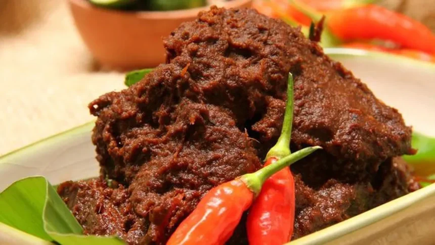 Resep Rendang Daging Padang, Gurih dan Empuk, Cocok Buat Menu Idul Adha!
