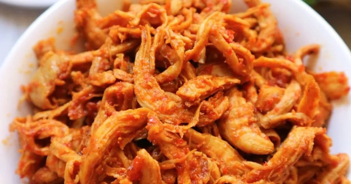 Resep Ayam Suwir Pedas: Hidangan Lezat yang Bikin Nagih!