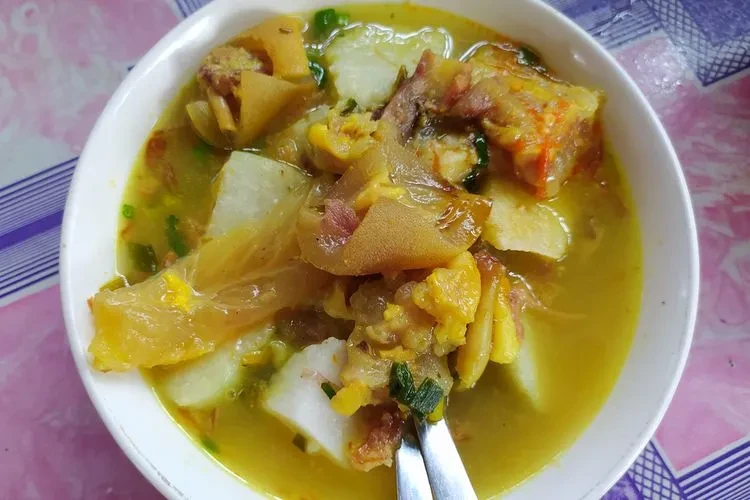 Rahasia Dapur: Kikil - Lezatnya Masakan Tersembunyi yang Harus Ibu-ibu Coba!