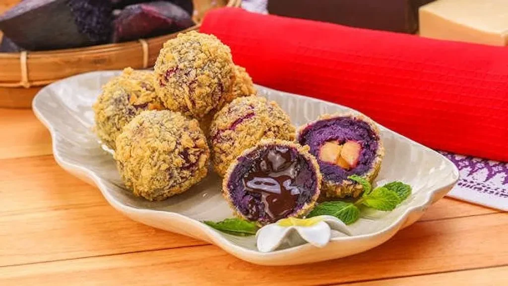 Resep Bola Ubi Isi Coklat: Camilan Manis yang Lembut dan Enak untuk Teman Ngeteh