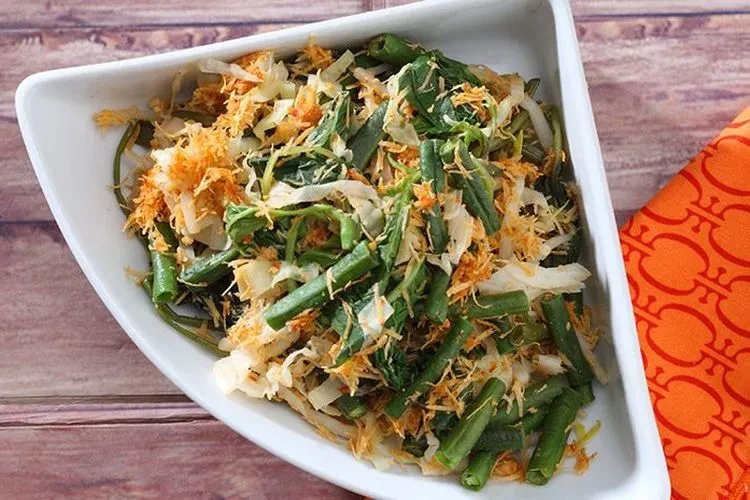 Rahasia Kelezatan Urap: Resep Tradisional yang Wajib Dicoba Ibu-Ibu!