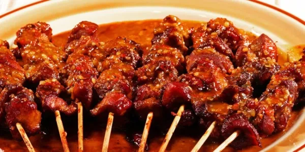 Sate Pedas yang Bikin Lidah Bergoyang: Temukan 6 Rekomendasi Tempat Makan di Jakarta (Ilustrasi)