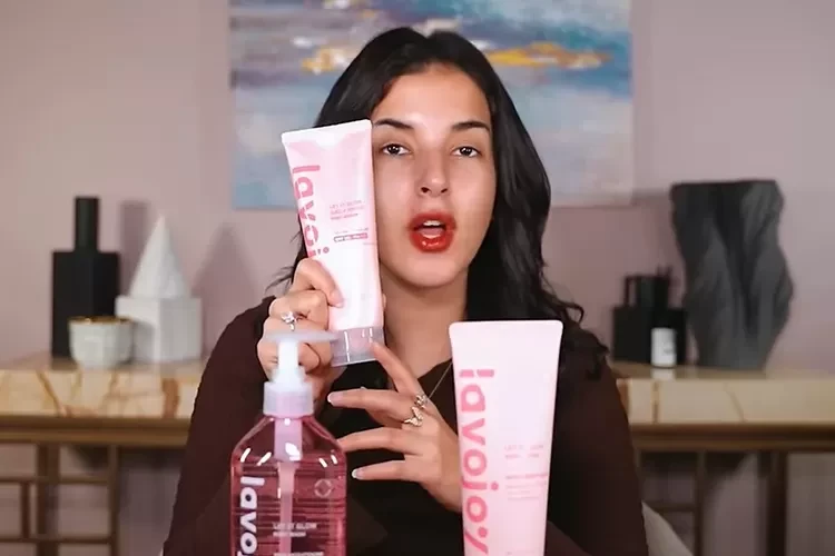 Panduan Lengkap Skincare Korea untuk Usia 40 Tahun ke Atas: Dapatkan Kulit Sehat dan Bercahaya (Ilustrasi)