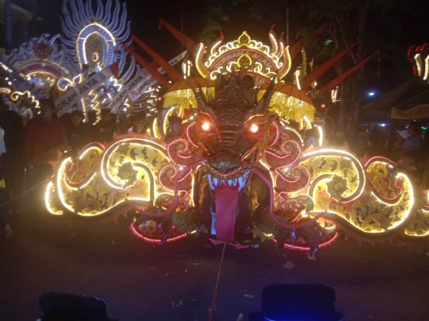 Lautan Manusia Penuhi Kota Sumenep Di Festival Musik Tongtong 2023 Se Madura