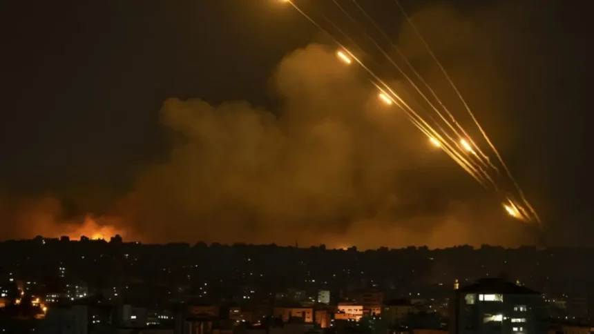 Roket ditembakkan ke arah Israel dari Jalur Gaza