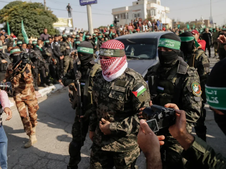 Misteri Di Balik Keffiyeh Merah Abu Ubaidah, Jubir Brigade Al Qassam