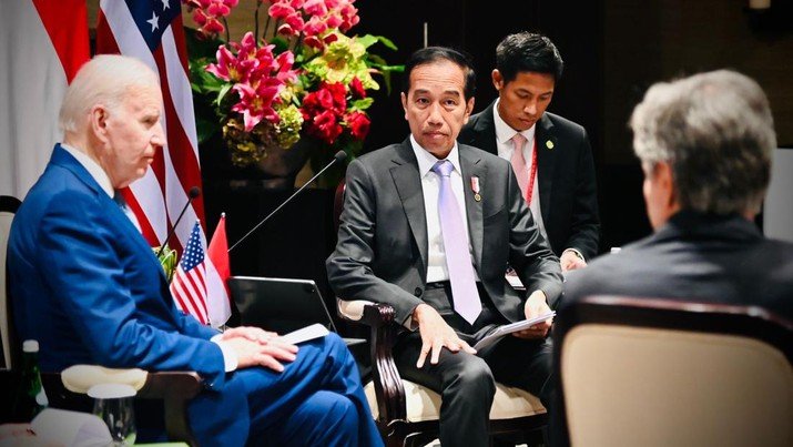 Jokowi Manut Saja, Diutus Oki Temui Biden Untuk Hentikan Serangan Israel Ke Gaza