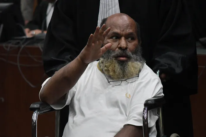 Lukas Enembe, Gubernur Papua yang Meninggal di Tengah Kasus Korupsi