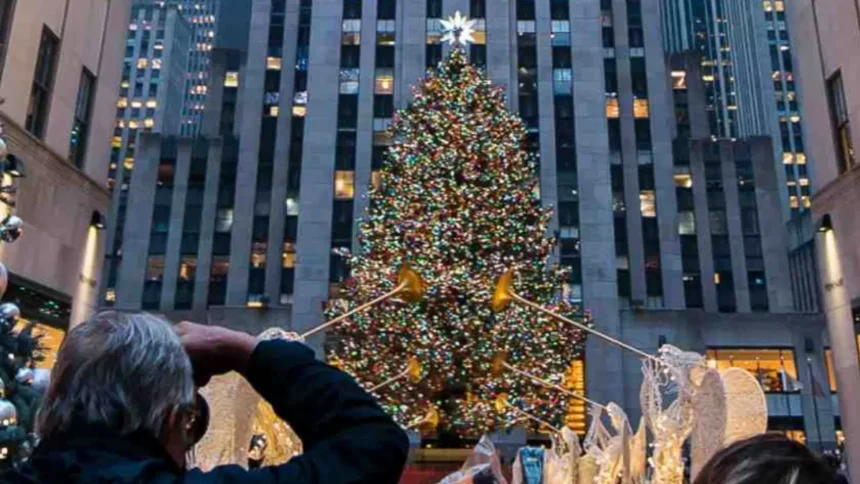 4 Negara yang Tidak di Perbolehkan Merayakan Natal Tahun Baru!