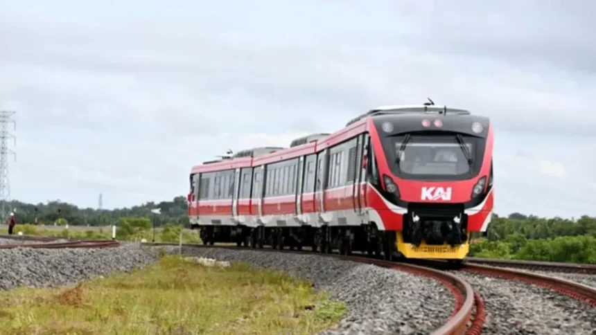 Kereta Api: Angkutan Masa Depan yang Meratakan Pembangunan