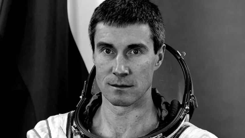 The Tale of the Last Soviet Cosmonaut Adrift in Space