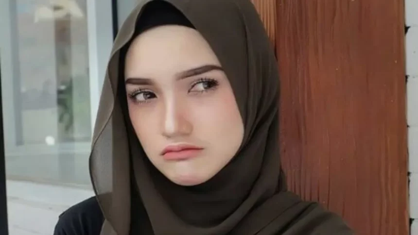 Cantik-cantik Terkena Depresi Akibat Tekanan Kerja Oleh Atasan, Solusi Terbaik Atasi Depresi Menurut Para Ahli!