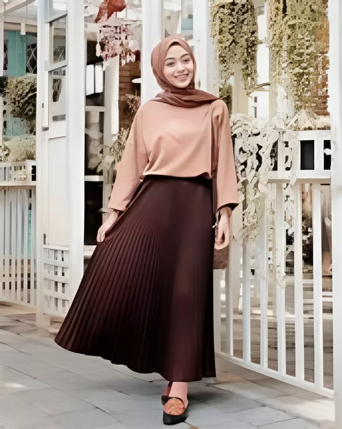 3 Tema Fashion Hijabers yang Sedang Tren di Akhir Tahun, Rekomen Untuk Menyambut Tahun Baru